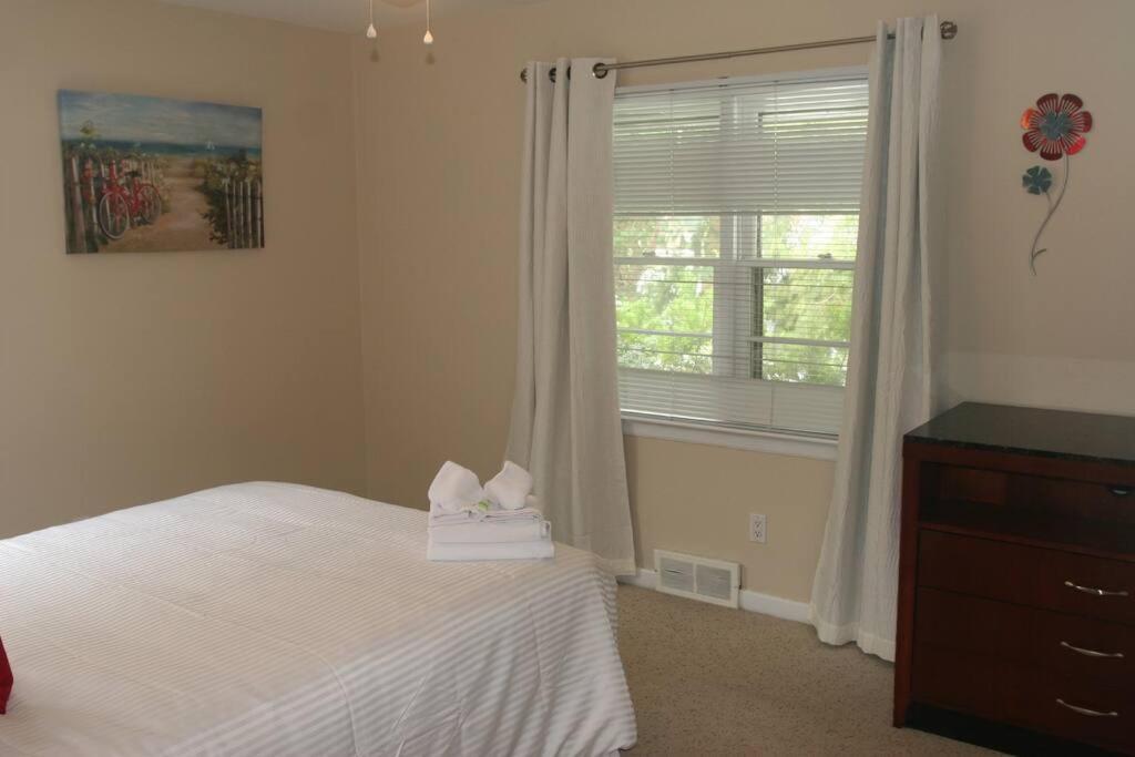 Niagara Riverview Closest To Falls, Free Breakfast Delivered Daily Niagara Falls Exterior foto