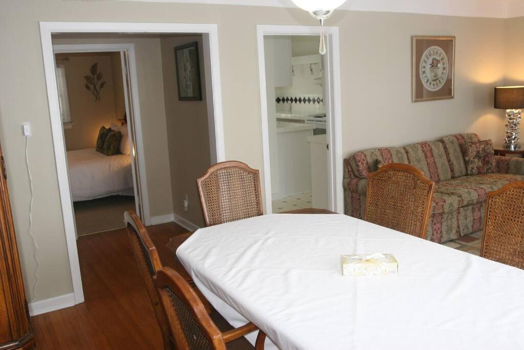 Niagara Riverview Closest To Falls, Free Breakfast Delivered Daily Niagara Falls Exterior foto